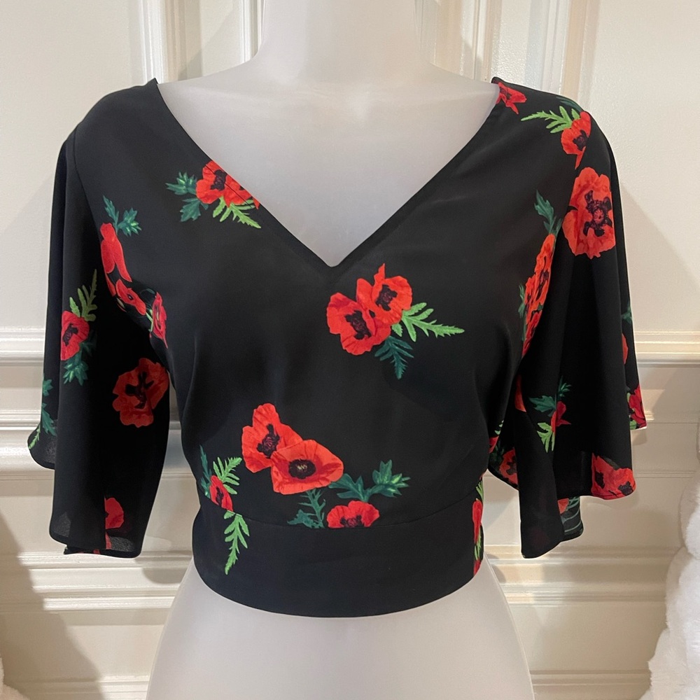 Express Small Floral Crop Top